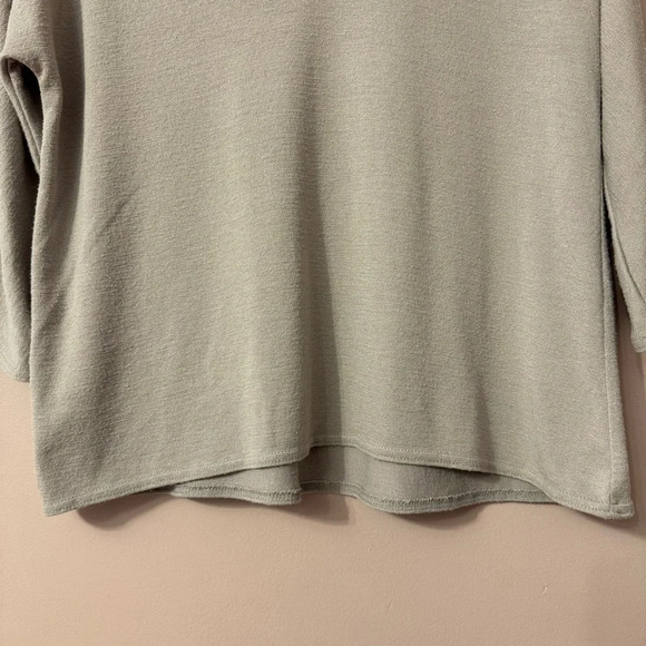 Aritzia Wilfred Free Aneta T-Shirt  Boxy Relaxed Top Blouse Vneck Gray Size XS - Picture 3 of 8